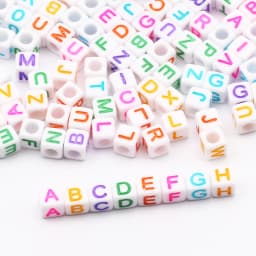 100-500pcs Square White and Black Mixed Letter Acrylic Beads Cube Loose Spacer Alphabet Beads For Jewelry Making Diy Accessories