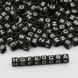 100-500pcs Square White and Black Mixed Letter Acrylic Beads Cube Loose Spacer Alphabet Beads For Jewelry Making Diy Accessories