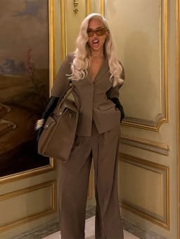 Casual Blazer Pants Suits Women Slim Half Sleeves V Neck Single Breasted Set Female 2025 Spring New Wide Legs Sets 2 Pieces
