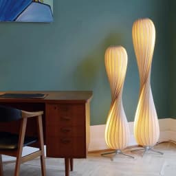 Light Luxury Wooden Curved Shade Floor Lamp Modern Standing Lamp for Living Room Bedroom Entryway Home Interior Decor Lighting