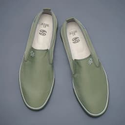Men's Canvas Shoes New Spring Anti-slip Lightweight Breathable Slip On Wear-Resisting Korean Shoes SS23170