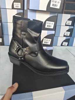 Men's Leather Boots Side Zipper Western Cowboy Boots Retro Men's Short Boots Lightweight Comfort Outdoors Boots Large Size 48