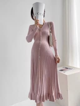 Pregnant Women's Fishtail Dress Autumn Winter Single Breasted V-neck Loose Maternity Pleated Dress Pregnancy Knitted Long Dress
