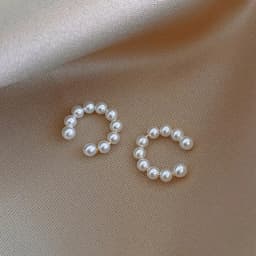 Pearl Ear Cuff Clip Earrings Non-Piercing Bone C-shaped Ear Ring Without Puncture Minimalist Earrings for Women Fashion Jewelry