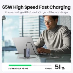 UGREEN 65W GaN Charger Quick Charge 4.0 3.0 Type C PD Fast Phone Charger USB Charger For Macbook Pro Laptop iPhone 17 15 15 Pro
