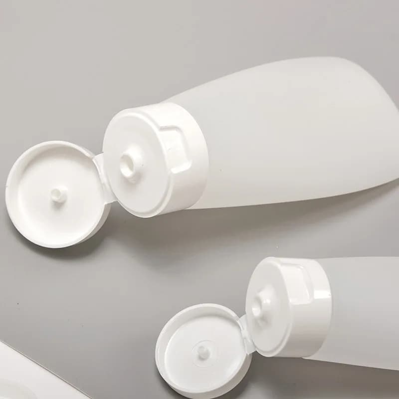 1/4Pcs 60ML 100ML Velvet Travel Refill Bottle Cosmetics Face Wash Shower Gel Tube Flip-Top Lotion Squeeze Hose Bottle