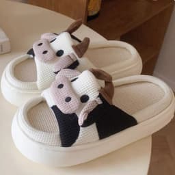 2023 New Pink 3.5cm Fashion Soft Ladies Casual Cute Piggy Pattern Design Comfortable Female Linen Home Slippers