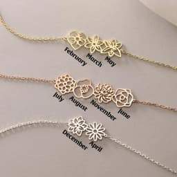 Dainty Birth Flower Necklace For Women 18K Gold Birth Flower Bouquet Necklaces Personalized Family Gift Mothers Day Gifts