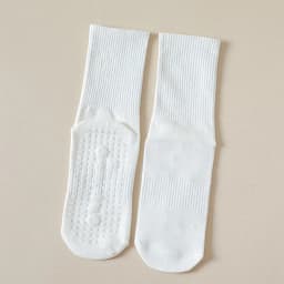 Solid Color Women Yoga Socks Cotton Breathable Gym Fitness Dance Sports Socks Women Professional Silicone Non-slip Pilates Socks