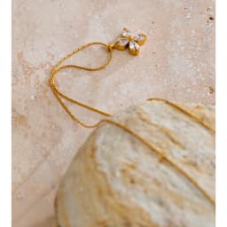 Yhpup Delicate Shiny Cubic Zirconia Flower Pendant Chic Necklace 18K Golden Plated High Quality Fashion PVD Jewelry Waterproof