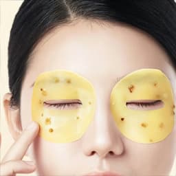 80 Pieces of Osmanthus Eye Mask Patches, Containing Osmanthus Extract, Hydrating and Moisturizing, Nourishing the Eyes, and Improving the Skin Around the Eyes Suitable for Daily Eye Care, It Can Eliminate Dark Circles and Eye Bags, and Tighten the Skin Around the Eyes.