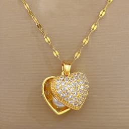 Fashionable and Luxurious Peach Heart Pearl Oyster Necklace, Personalized and Versatile Stainless Steel Clavicle Chain