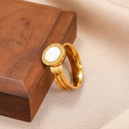 Retro Gold Color Stainless Steel Ring For Women Round Black Acrylic Roman Numerals Men Ring Trendy Jewelry Fashion Accessories