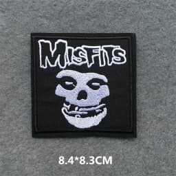 Band Rock Clothes Badges Iron On Patches Appliques Embroidered Music Punk Stripes for Clothes Jacket Jeans Diy Decoration