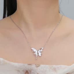 Skyrim Butterfly Pendant Necklace Stainless Steel Gold Color Women's Chain Choker Fashion Animal Jewelry New Year Gift Wholesale