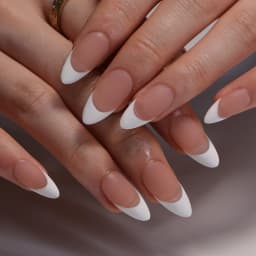 24Pcs Long Stiletto Fake Nails Spicy Girls Charm Manicure Pink Press On Nails Full Cover French False Nails Art for Women