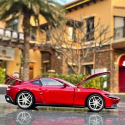 Bburago 1/24 Ferraris ROMA Alloy Racing Car Model Diecast Metal Toy Super Sports Car Model Simulation Collection Childrens Gift