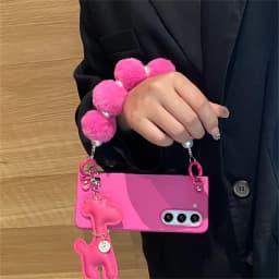 Luxury Korean Giraffe Pendant Case with Hairball Plush Ball Pearl Chain for Galaxy Z Fold 5 Z Fold8 Ultra Fold7 Zfold6 Cover