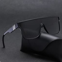 New Fashion Large Frame Sunglasses Luxury Brand Design One Piece True Film Eyewear Classic Outdoor Beach Sun Glasses Uv400