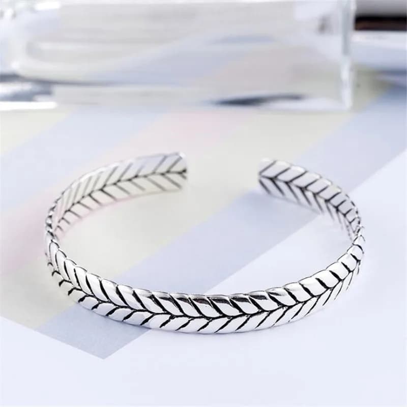 New Snake Grain Creative Braided Bracelets 925 Sterling Silver Jewelry Personality Leaf Exquisite Popular Bangles SL078