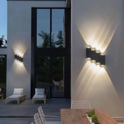 Waterproof IP55 Aluminum LED Wall Lamp AC110 220VLED Modern Outdoor Lights Patio Lights Durable Up and Down Lights Yard Wall Lig