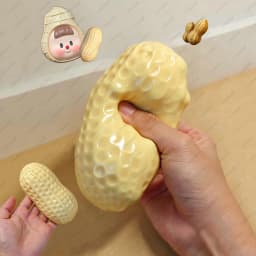 Crunchy Peanut Stress Ball Food-Shaped Squeeze Ball Squishy Toys ASMR Sensory Anti Stress Fidget Toys for Adults Recess Desk Toy