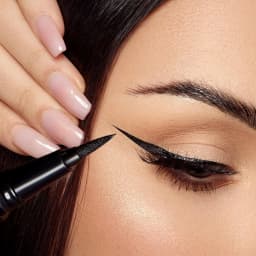 Common Eyeliner for Men and Women Waterproof, Long-lasting, Fast Drying Black Eyeliner Pen Men's Eyeliner Eye Makeup Cosmetics