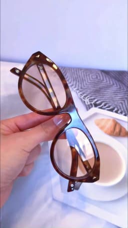 vintage Small Round Cat Eye Sunglasses for Women New Fashion Rivet sexy Black Leopard Sun Glasses Ladies Trendy Outdoor Shades