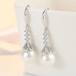 High-quality 925 Sterling Silver Crystal Fashion Circle Hoop Earrings for Woman Wedding Party Gift Street Versatile Jewelry