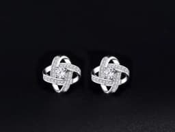 High-quality 925 Sterling Silver Crystal Fashion Circle Hoop Earrings for Woman Wedding Party Gift Street Versatile Jewelry