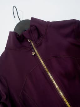 Gold Zipper Jacket and yoga Pants Set, Sportswear, Quick-Dry and Breathable, Slimming and lightweight, Tight-Fitting