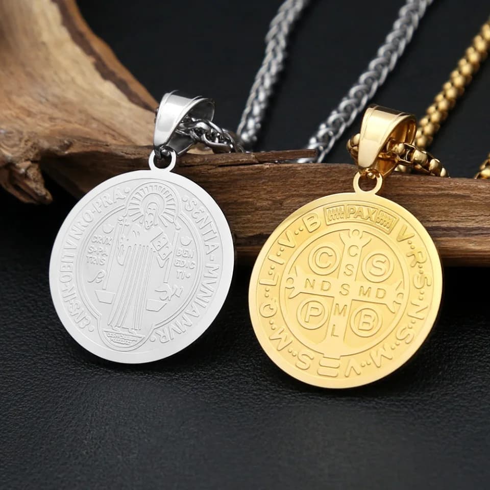 Vintage Catholic Saint Benedict Pendant Necklace 316L Stainless Steel Cross Necklaces For Men Women Religious Amulet Jewelry