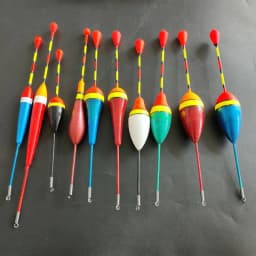 Multicolor Foam Fishing Floats Set Mix Size Buoy Bobber Tackle Accessories for Freshwater Saltwater Fishing Gear Lightweight