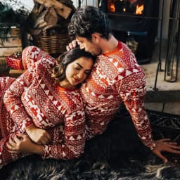 Mommy and Me Clothes 2026 New Christmas Pajamas Set for Family Soft Cute Sleepwear Adults Kids 2 Pieces Suit Xmas Look Outfits