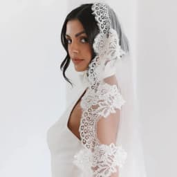 Elegant Cathedral Length Mantilla Wedding Veil Soft Lace Edge Single Tier Long Bridal Veil with Comb Wedding Accessories VP86