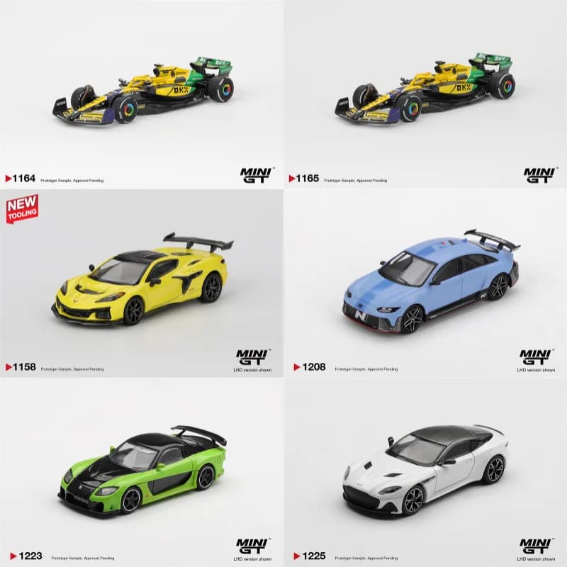 MINI GT 1:64 MCL38 #4 L.Norris / #81 O.Piastri 2024 Hyundai RN22e RX-7 VeilSide DBS ZR1 Diecast Model Car
