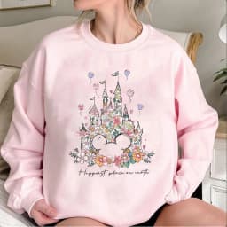 Aesthetic Floral Castle Sweatshirt Vintage Castle Hoodie Happiest Place on Earth Pullover Trendy Women Long Sleeves Sweatshirts