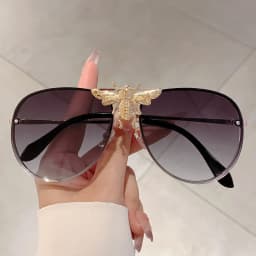 New Luxury Brand Designer Oversized Pilot Big Bee Sunglasses Women For Men Popular Vintage Sun Glasses Punk Metal Eyewear UV400
