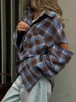 Fashion Checkered Pattern Shirt Women Elegant Lapel Long Sleeve Single Breasted Pocket Loose Tops 2026 New Chic Outerwear Shirt