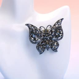 Baroque Luxury Beautiful Butterfly and Insect Design Brooches for Men and Women, Jewelry, Fashion Accessories, and Party Gifts