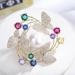 Baroque Luxury Beautiful Butterfly and Insect Design Brooches for Men and Women, Jewelry, Fashion Accessories, and Party Gifts