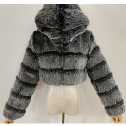 Quality Furry Cropped Faux Fur Coats And Jacket Women Short Fluffy Tops Coat With Hooded Winter Fur Jackets Ladies Cardigan 2740