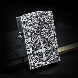 1:1 Limited Edition ZORRO Oversized Kerosen Lighter Metal Personality Constantine Creative Heavy Armor Oversized Lighter Gift