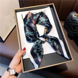 100% Natural Silk Square Scarf Women Bandana Headscarf Scarves Shawls Square Neck Foulard Wraps Cachecol Femme Schals Bufanda