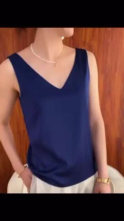 Woman T-shirts Elegant SILK Satin Blouse Sleeveless Female Summer Casual Loose Tanks and Camis Solid Green Tops for Women