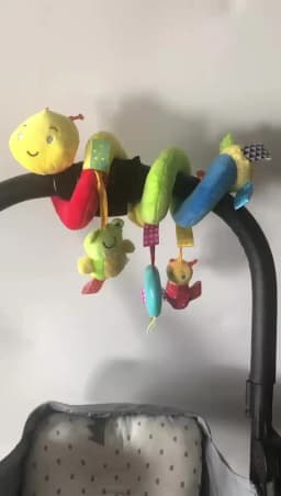 Spiral Stroller Toys Newborn Plush Hanging Baby Soft Rattle Sensory Toys Crib Mobile Bassinet for Babies Boys Girls Ideal Gifts