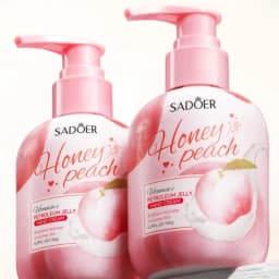 150g Peach Hand Cream, Rich in Glycerin, Peach Extract Essence, and Tocopherol, with a Moisturizing Texture That Is Non-Greasy, Can Nourish Dry Skin, and Can Be Used for Hand, Foot, and Body Care, Keeping Skin Hydrated, Soft, Smooth, and Radiant. Suitable for Rough and Dry Skin.