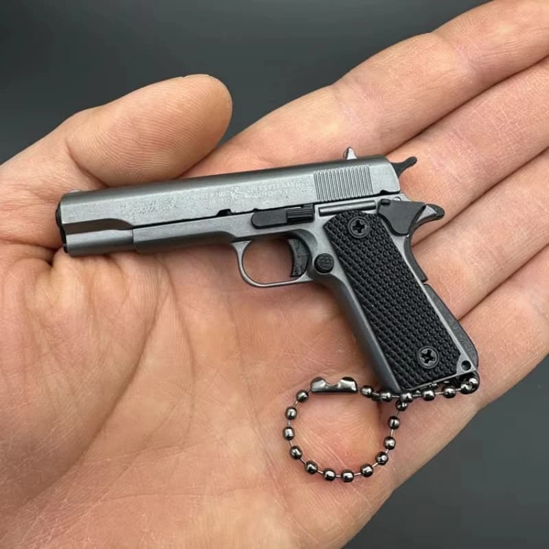 2026 New Mini 1911 Full Metal Gun Model Toy Keychain Pendant 1:3 Scale Removable Decompression Gadget Men's Gift Desk Decoration