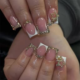 24Pcs French Short Square White Reusable False Nail Tips with Rhinestone Star Chain Nude Pink Acrylic Lovely Nails Fashion Set