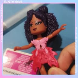 Royale High Mystery Friends Series 1 Blind Box with Game Code & Confirmation Piece Cute Action Figure Surprise Bag Gift for Girl